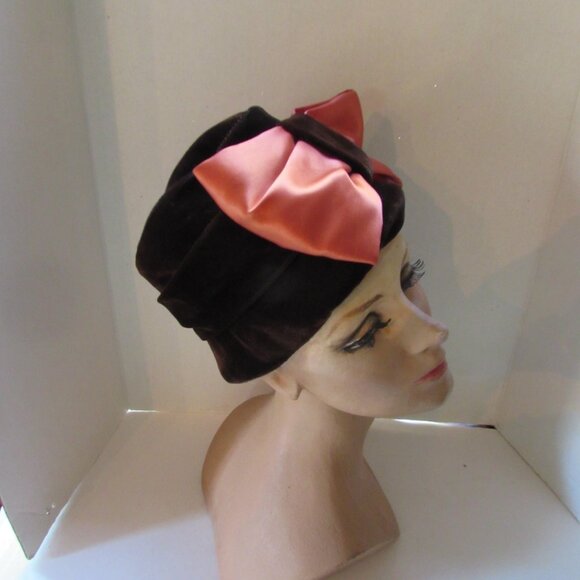 SALE Vintage Bucket Hat Brown Velvet Copper Satin Bow main image 10